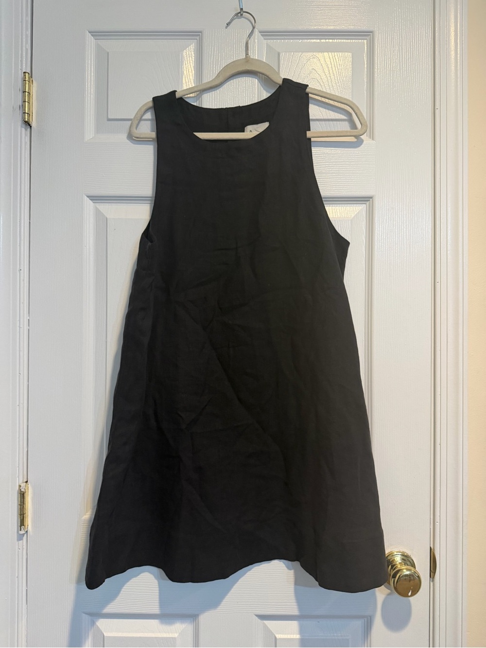 Women's Black Mini Shift Dress - Sleeveless